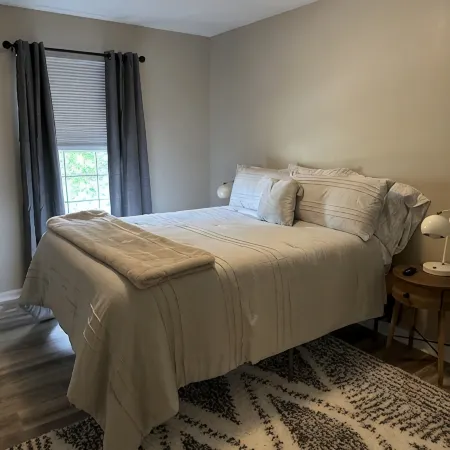 Stellar 4 bedroom home, newly renovated in Ankeny