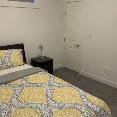 Cozy SE APT Suitable for Long Stay Hotels near Seton