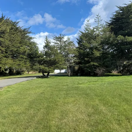 Bandon Beach Town Beauty!  Close to Old Town, Bandon Beach & Bandon Dunes Golf!