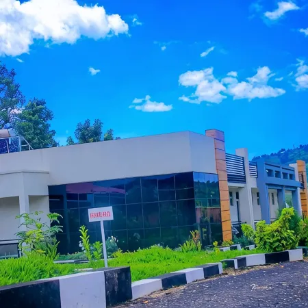 Martins Expert Home Hotels in Rubavu