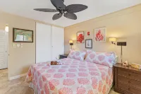 The Maui Moon Oceanfront Condo- Perfect for couples! - Boutique