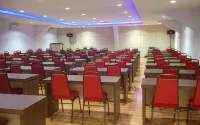 Twin Hotel Bengkalis - 2 stelle
