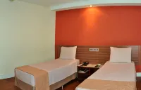Hotel Vollare - 3 estrellas