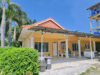 Pooma Resort - 2-Star