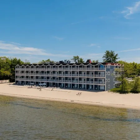 Bayshore Resort