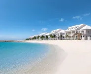 True Beachfront! Walk Out to White Sand & Turquoise Water-102 - 홈스테이