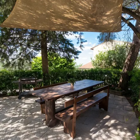 House with garden in the hills of Chianti