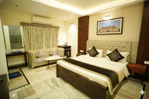 Holiday Out Hotel - Mountain view