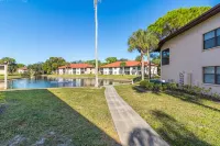 Peaceful Lakeview Condo • 2 Pools • Minutes to Img & Beaches - balcony