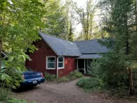 RiverPeace on the McKenzie - Chalets