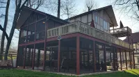 Luxury Chalet On The Chattahoochee River - Short Walk To Downtown Helen - Chalets