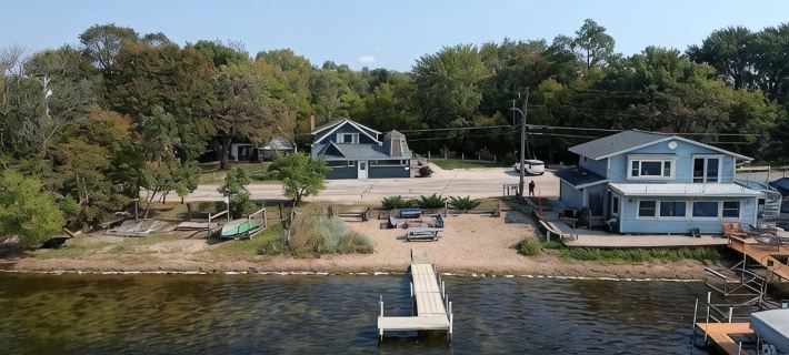 Lakefront Retreat w/ Private Beach, Pier, Game Room & Sleeps 14 Hotels in Kenosha County