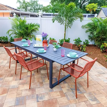 Tropical Oasis - Heated Pool - Hot Tub - Downtown and Beaches
