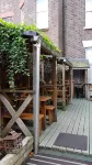 Embassie Backpackers - Hostels