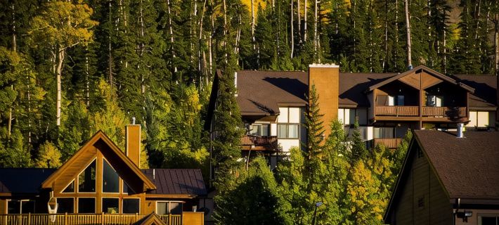 Ski, Hike, Fun - Great Location!!  Perfect 2 Br/2 Ba Condo! Hotels in Brian Head