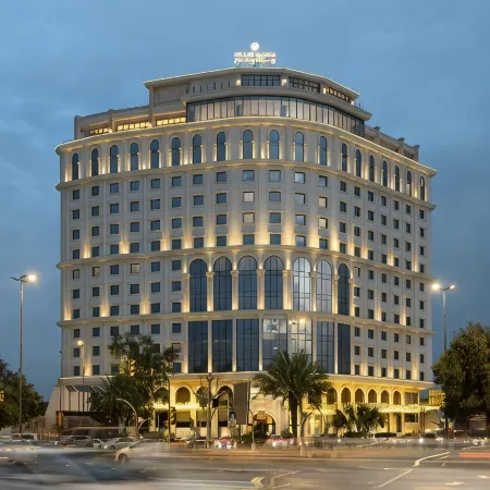 Pilot Hotel