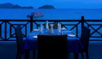 Blue Waters Inn - breakfast
