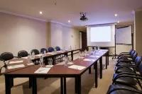 Hotel Stubel Suites & Cafe - 4-Star