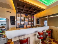 Hotel Sun Park Hotels near Immaculate Conception Cathedral
