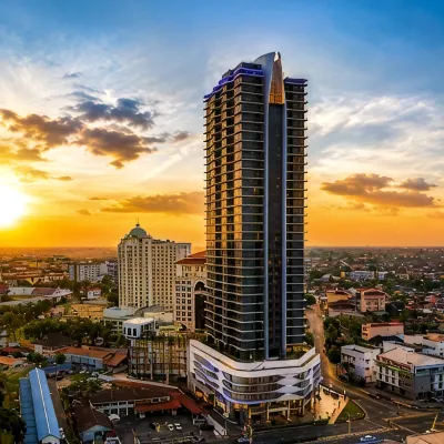 Troika Residence by Rizq Home | Infinity Pool Hotels near Sultan Muhammad IV Stadium