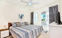 Playa Turquesa 1 Bdr Penthouse + Loft-Ocean View - Sleeps 4 Direct Beach Access - en bord de mer