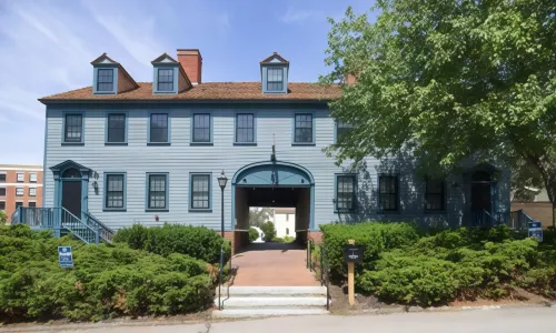 The Inn Downtown - Portsmouth, NH Hotels in New Castle
