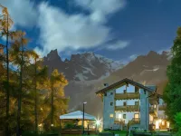 Hotel Aigle فنادق في 