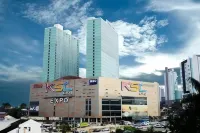 KSL City Private Family Pool Sunset View/16Pax Hotels in 