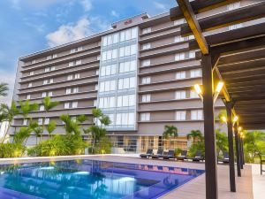 Hotel Trinitarias Suites