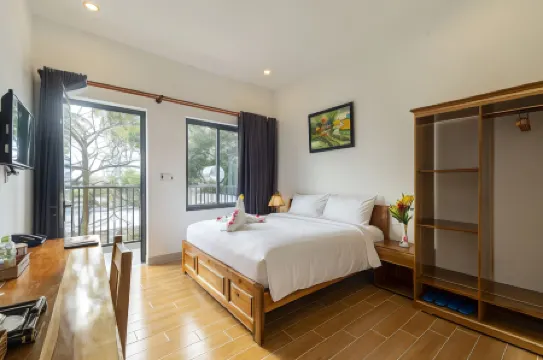 Aurora House Отели рядом с достопримечательностью «Лонг-Бич Перлс»