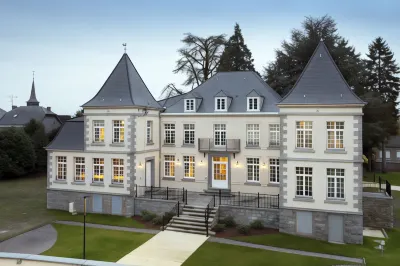 Manoir le Carillon DOr Parc Zoologique de Maubeuge 주변 호텔
