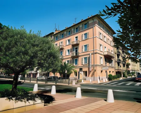 Hôtel Relais Acropolis ニースのホテル