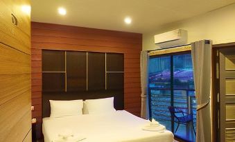 Lamoon Dee Hotel
