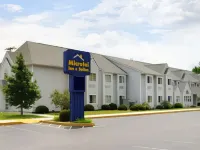 Microtel Inn & Suites by Wyndham Dayton/Riverside Oh