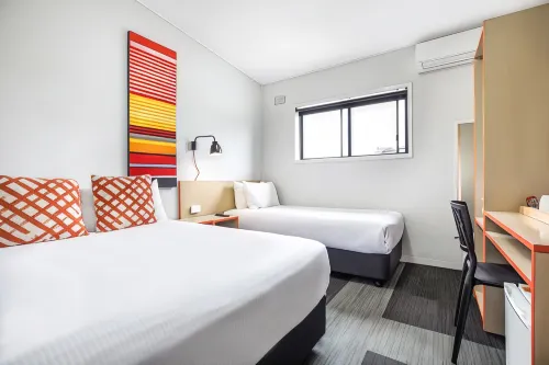 Villawood Hotel Hotels in Villawood