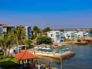 Tanjung Kodok Beach Resort Lamongan