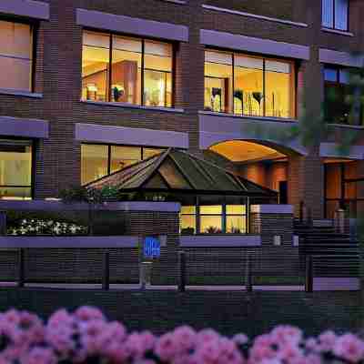 Four Seasons Hotel Washington, D.C. Hotel Exterior