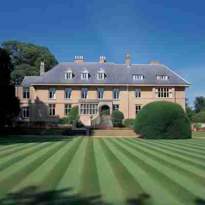 The Slaughters Manor House Hotel Exterior