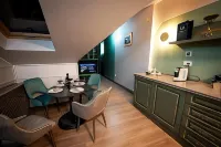 Tempus Hotels in Sector 4
