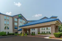 Holiday Inn Express & Suites Chicago-Midway Airport