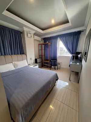 Halla Hotel