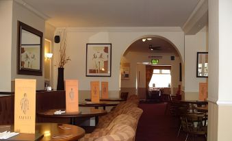 Beverley Inn & Hotel
