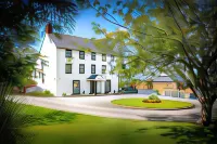 East Hook Farmhouse Hotel dekat The Georges Restaurant & Cafe Bar