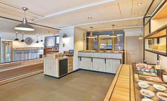 B&B Hotel les Sables-d'Olonne Centre Gare - Housity