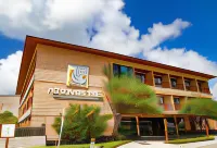 Hotel Areias Belas Hotels near Antunes Beach