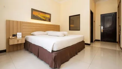 維奧蘭德花園飯店 Gajah Mada Department Store附近的飯店