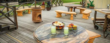 Round Top Hotel Отели в г. Кармин