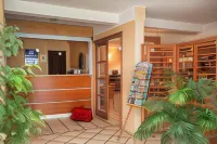 Brit Hotel Essentiel Cahors Nord - 2-Star