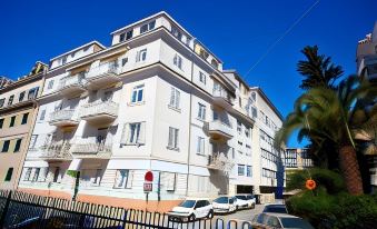 Split Apartments Peric - Housity