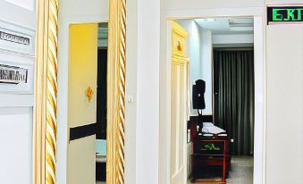 HOANG THANH THUY AIRPORT HOTEL 1